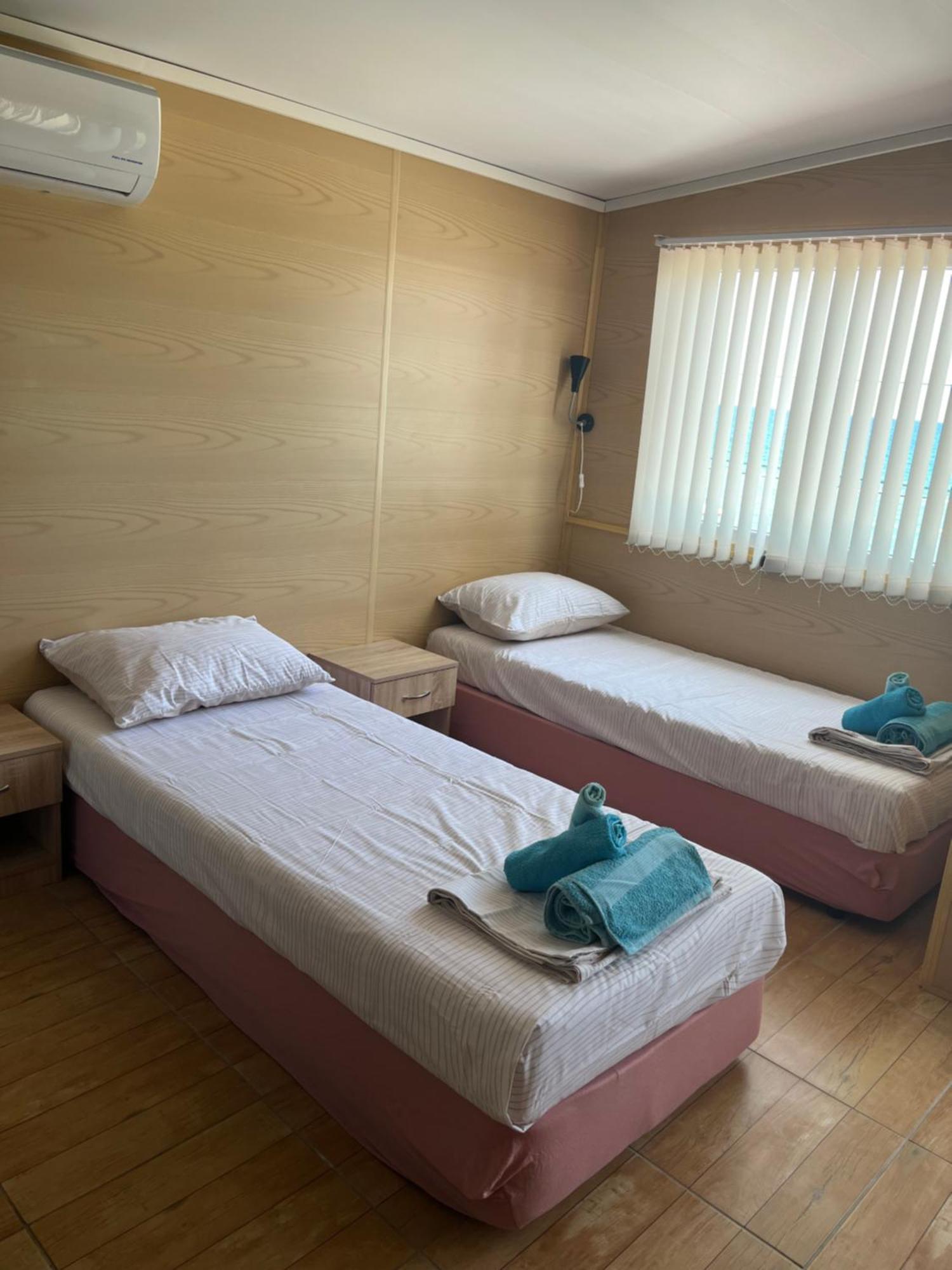 Family Hotel Globus Golden Sands Exterior photo